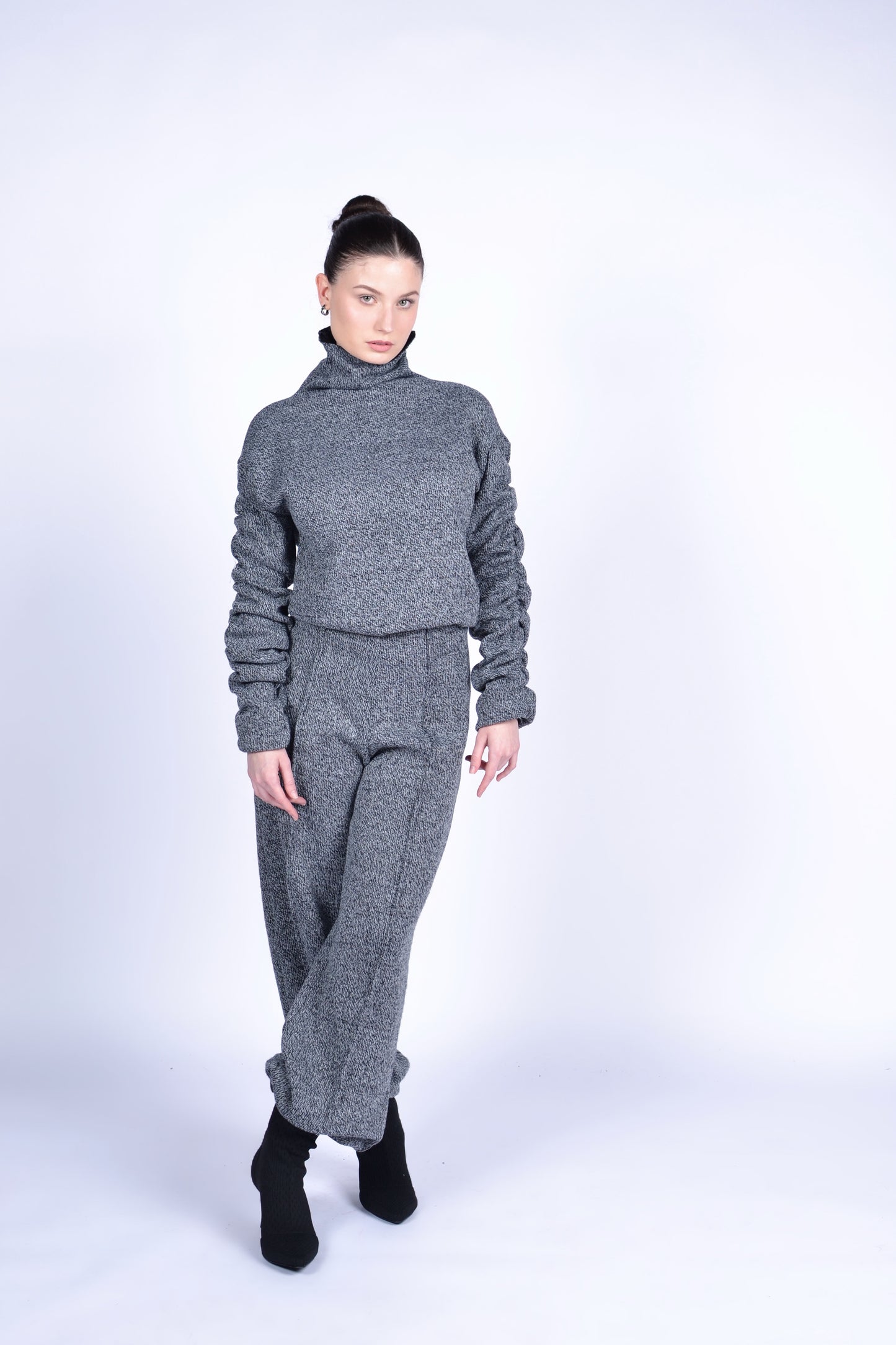 FW026  “REVERSE COZY” SET