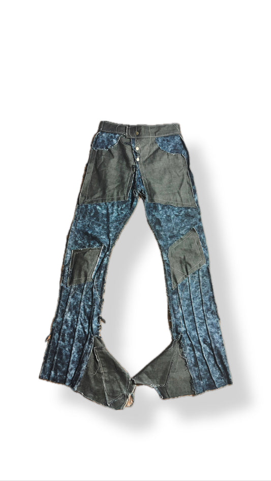 DISTRESSED LOV01 DENIMS